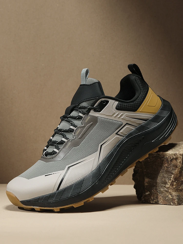 Men Sneakers Trail Running Shoes Breathable Mesh Chunky Sole Lace Up Outdoor Athletic Footwear Casual Walking Shoes