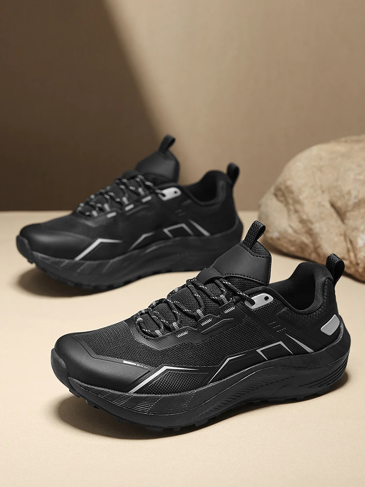 Men Sneakers Trail Running Shoes Breathable Mesh Chunky Sole Lace Up Outdoor Athletic Footwear Casual Walking Shoes
