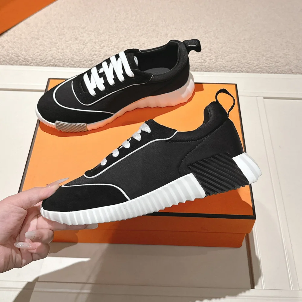 Ultra Soft Cushioned Men Sports Shoes, High Breath Mesh Running Sneakers, Flexible Comfort Outdoor Casual Footwear