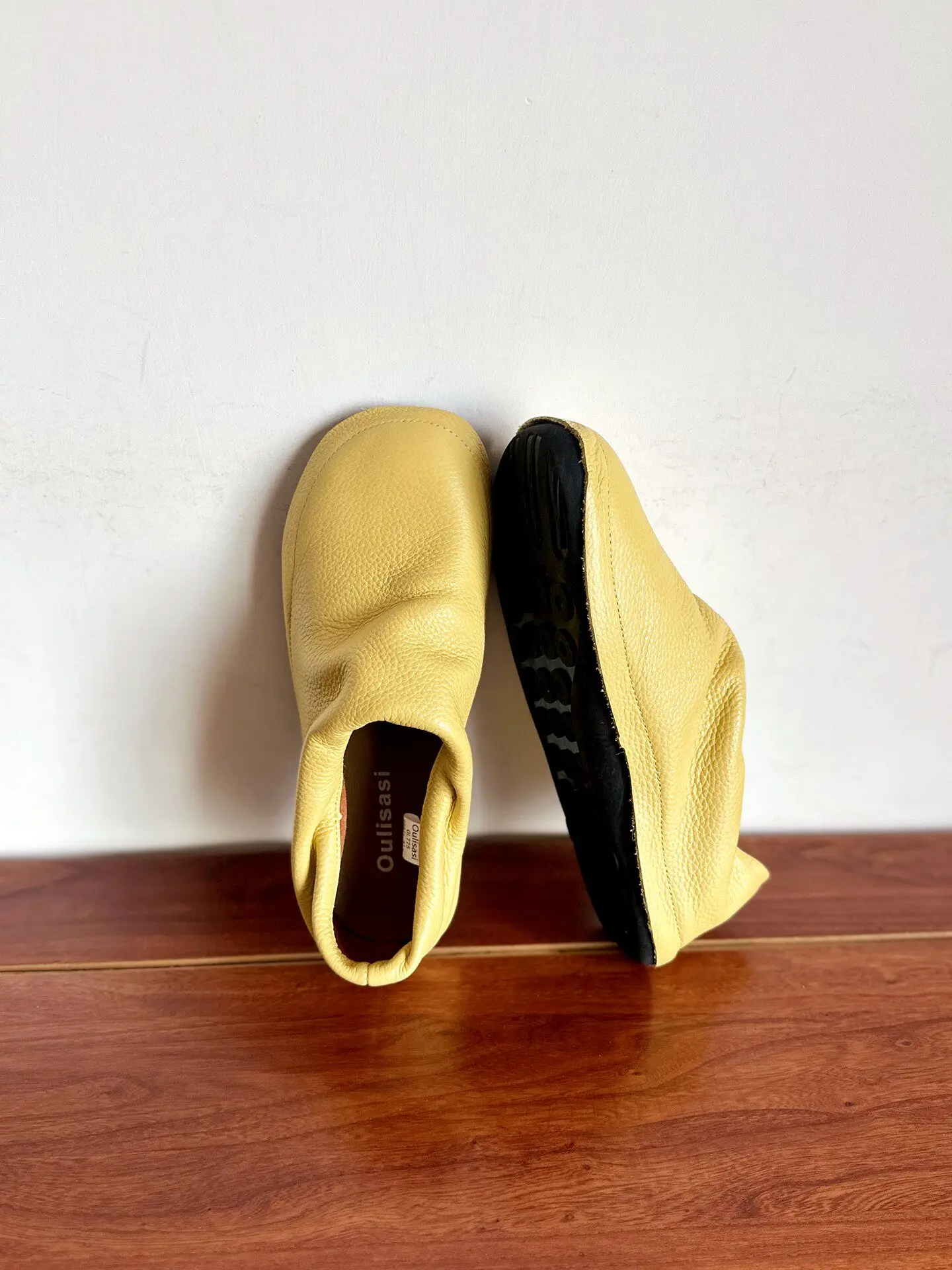 Careaymade-Simple Artistic Handmade Wider Toe Genuine Leather Women's Shoes,Cowhide Low Heel Round Toe Comfortable Single Shoes