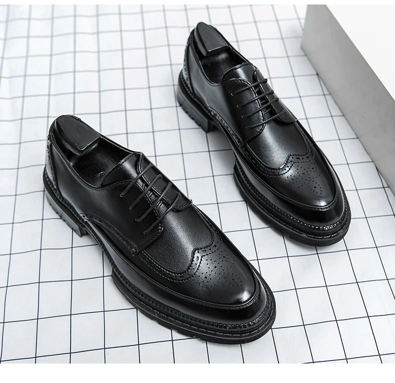 New Leather Shoes for Young Men British Brock Formal Business Increase Casual Black Wedding Groom Lace-Up Men's Shoes