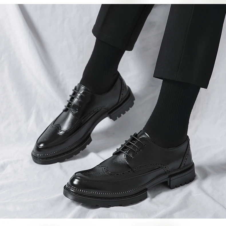 New Leather Shoes for Young Men British Brock Formal Business Increase Casual Black Wedding Groom Lace-Up Men's Shoes
