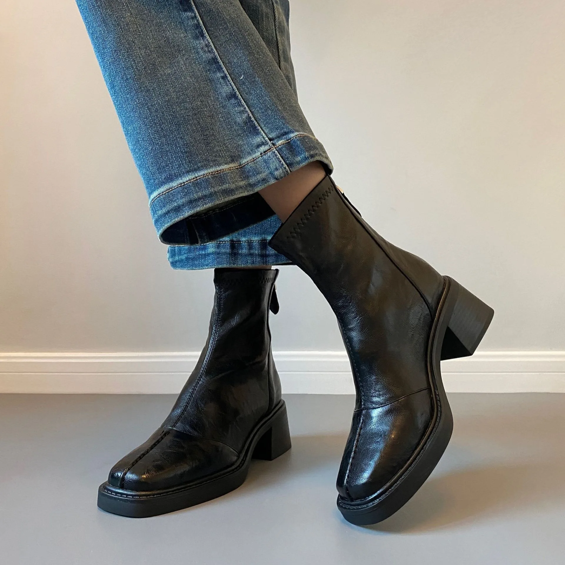 Eilyken Fashion Design Split Stitching Slim Women Ankle Boots Autumn Winter Retro Square Toe Block Heels Back Zipper Shoes