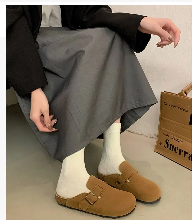 Men's Casual Shoes & Women's Sandals: Comfortable Closed-Toe Slippers with Cork Footbed for Indoor & Outdoor Use