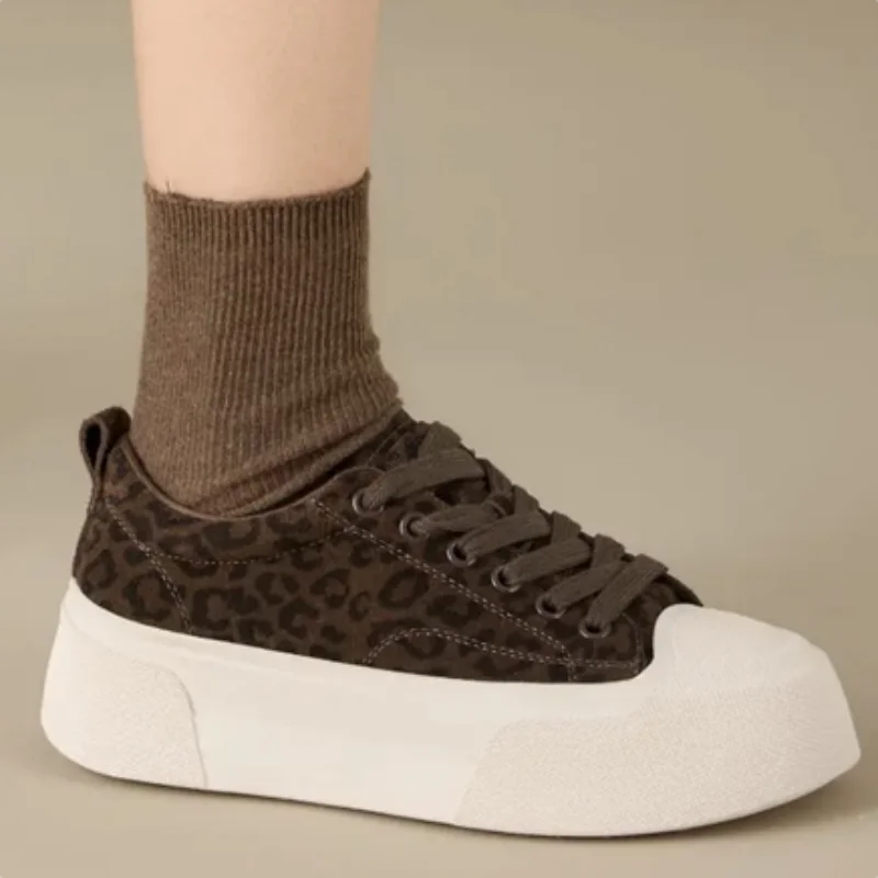 ZXRYXGS Frosted Cowhide Platform Shoes Height Increasing Sneakers 2026 New Lace-up Fashionable Versatile Casual Shoes for Women