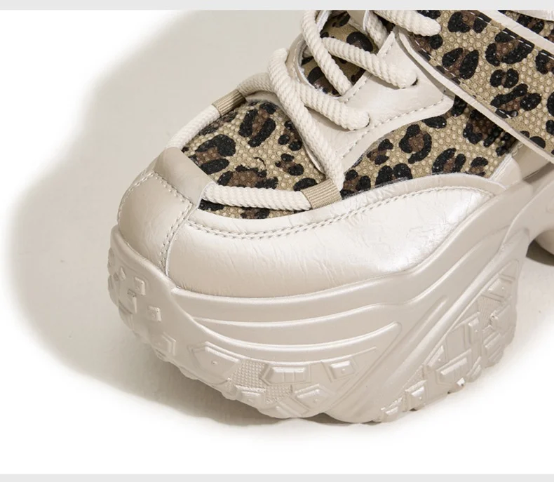 Women Casual Platform Sneakers 10CM High Heels 2026 New Spring Sport Leather Shoes Bling Trainers Chunky Sneakers Zapatos Mujer
