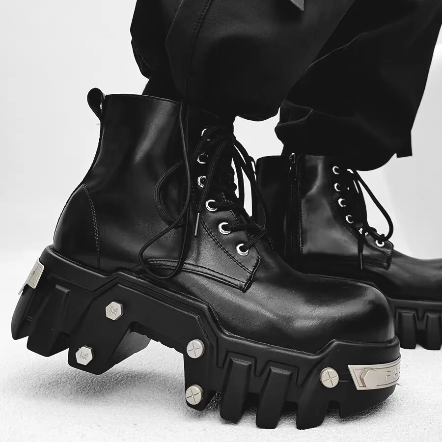 2025 New Trendy Heightening 8cm Bulldozer Men's Handsome British Style Platform Motorcycle Short Boots
