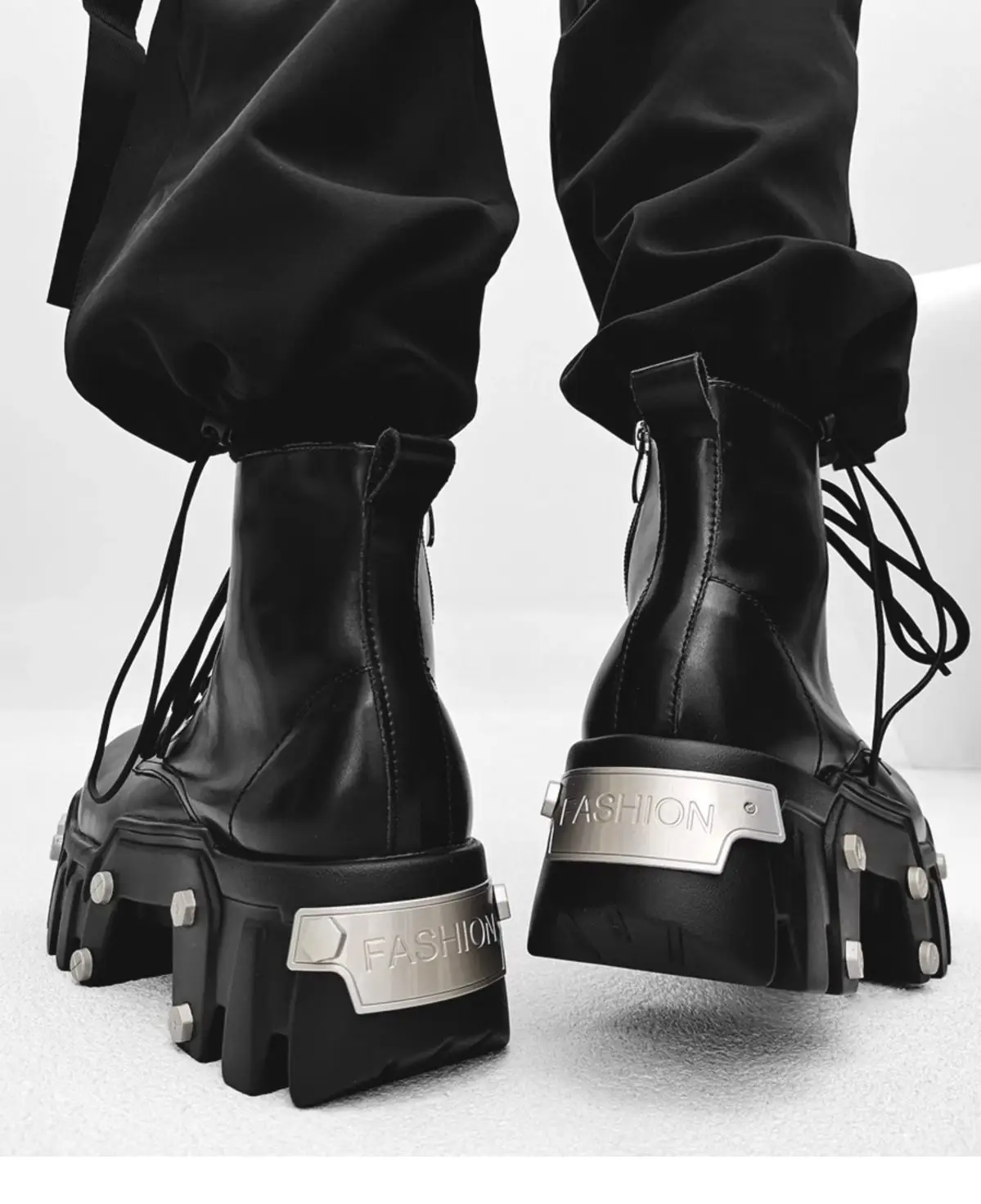 2025 New Trendy Heightening 8cm Bulldozer Men's Handsome British Style Platform Motorcycle Short Boots