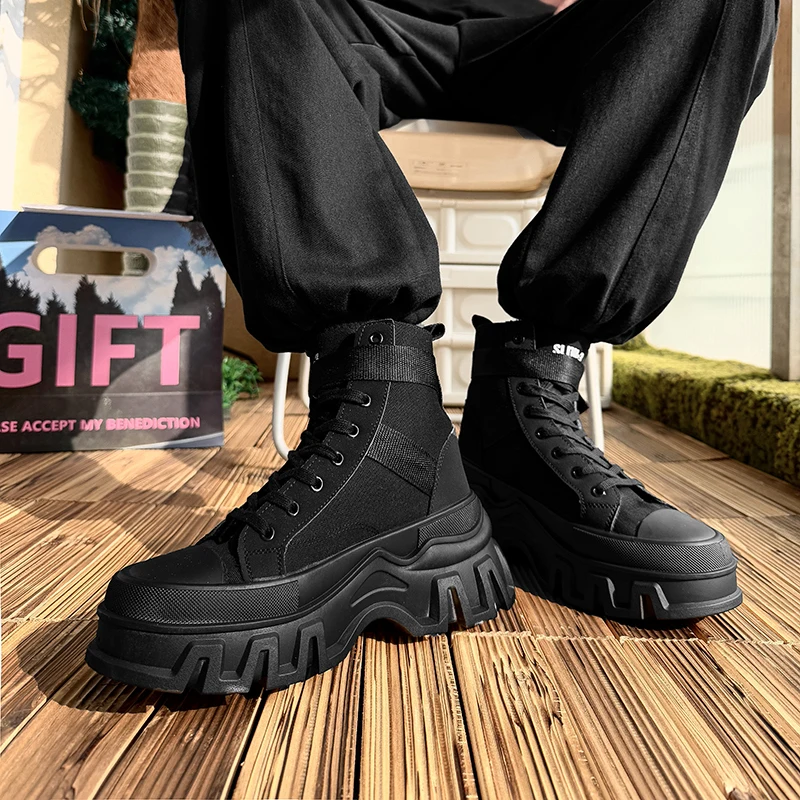 Men's Fashion Casual Thick Bottom Outdoor Boots Punk Style Suitable for Outdoor All Seasons Versatile Model