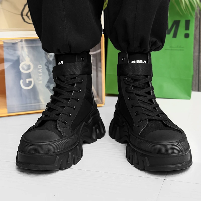 Men's Fashion Casual Thick Bottom Outdoor Boots Punk Style Suitable for Outdoor All Seasons Versatile Model