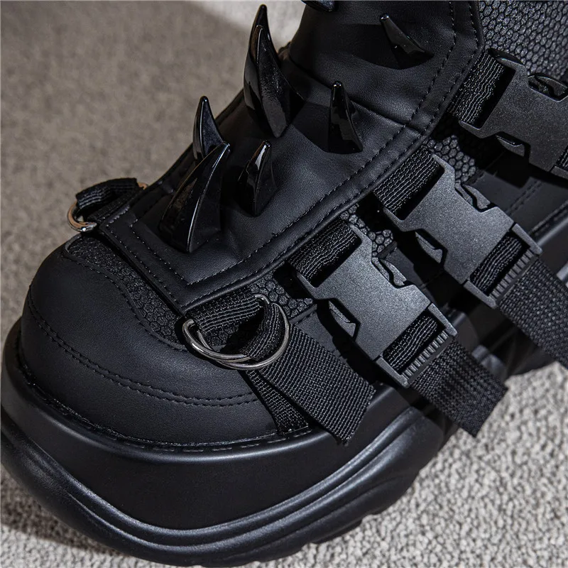 2025 New Women Genuine Leather Punk Muffin Platform Sports Retro Rivet Heavy Metal Short Boots