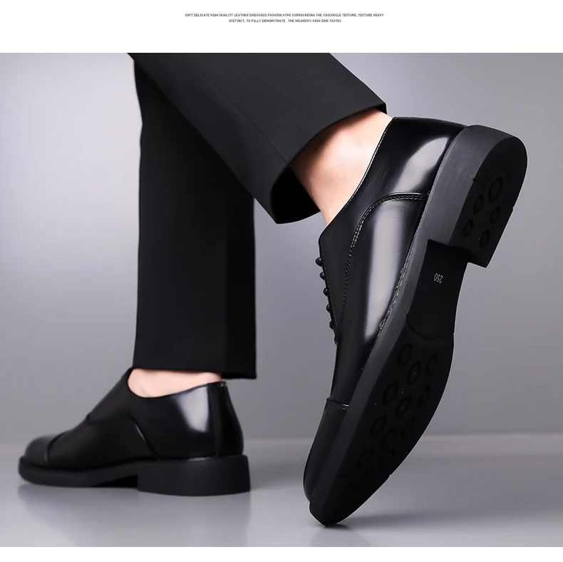 High Quality Men Genuine Leather Shoes Luxury Designer Oxford Shoes Male Business Office Brogue Dress Shoes for Men Wedding Shoe