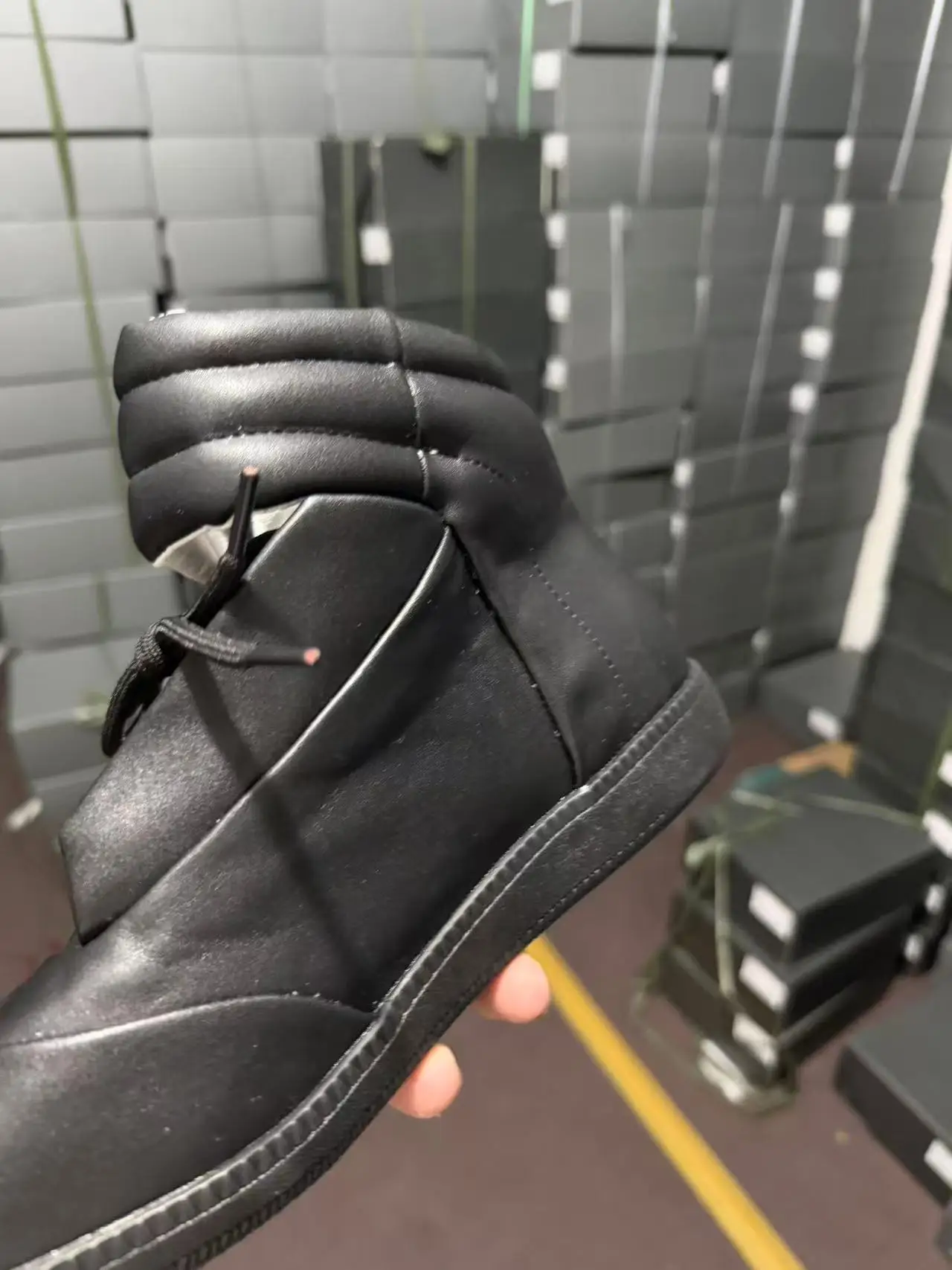 2026 Classic Versatile Leather Men's Youth Flat Casual Sports Retro New German Training Sneakers Luxury Shoes