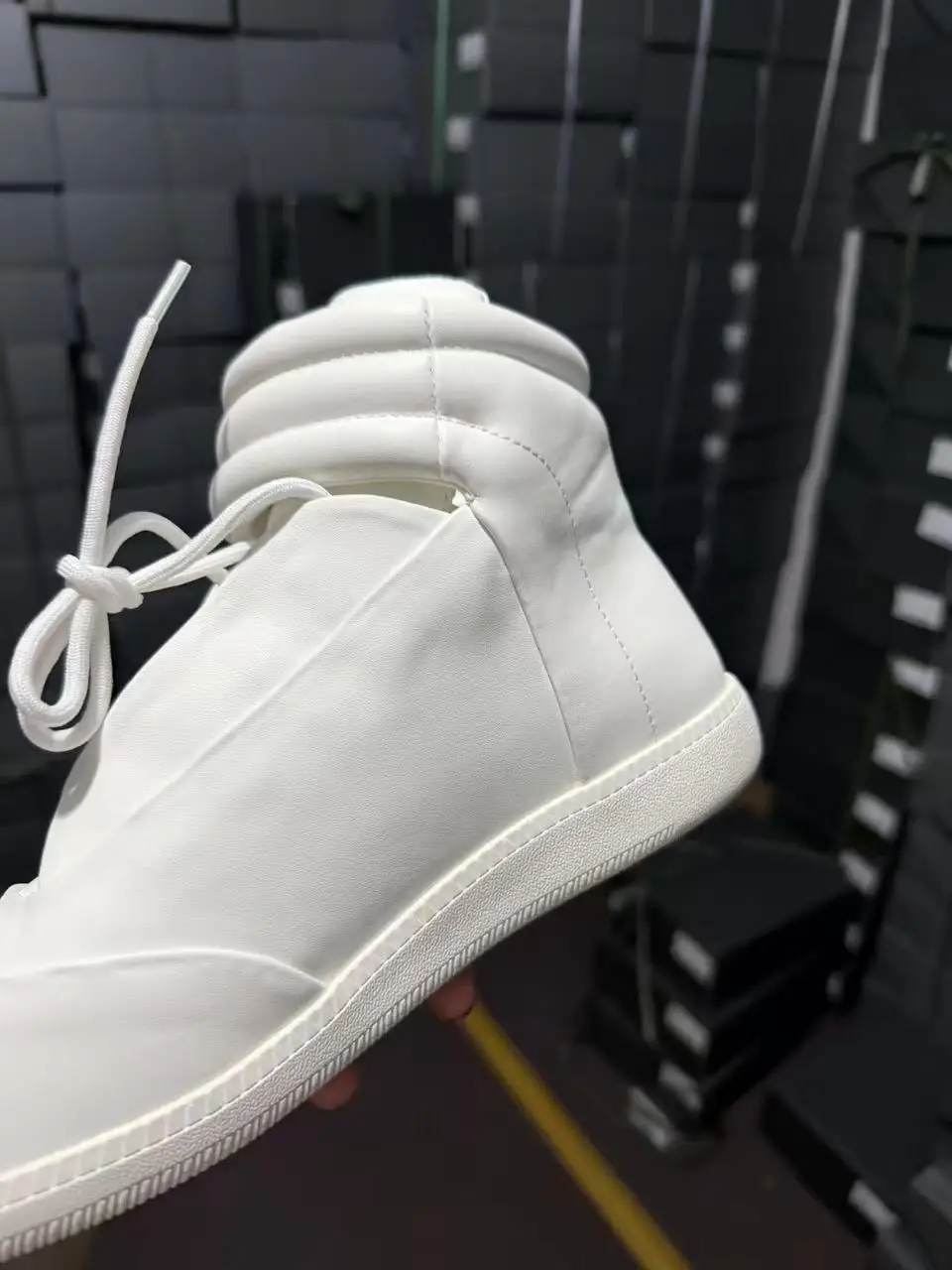 2026 Classic Versatile Leather Men's Youth Flat Casual Sports Retro New German Training Sneakers Luxury Shoes
