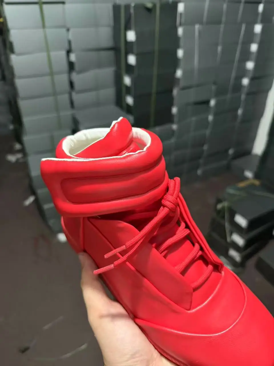 2026 Classic Versatile Leather Men's Youth Flat Casual Sports Retro New German Training Sneakers Luxury Shoes