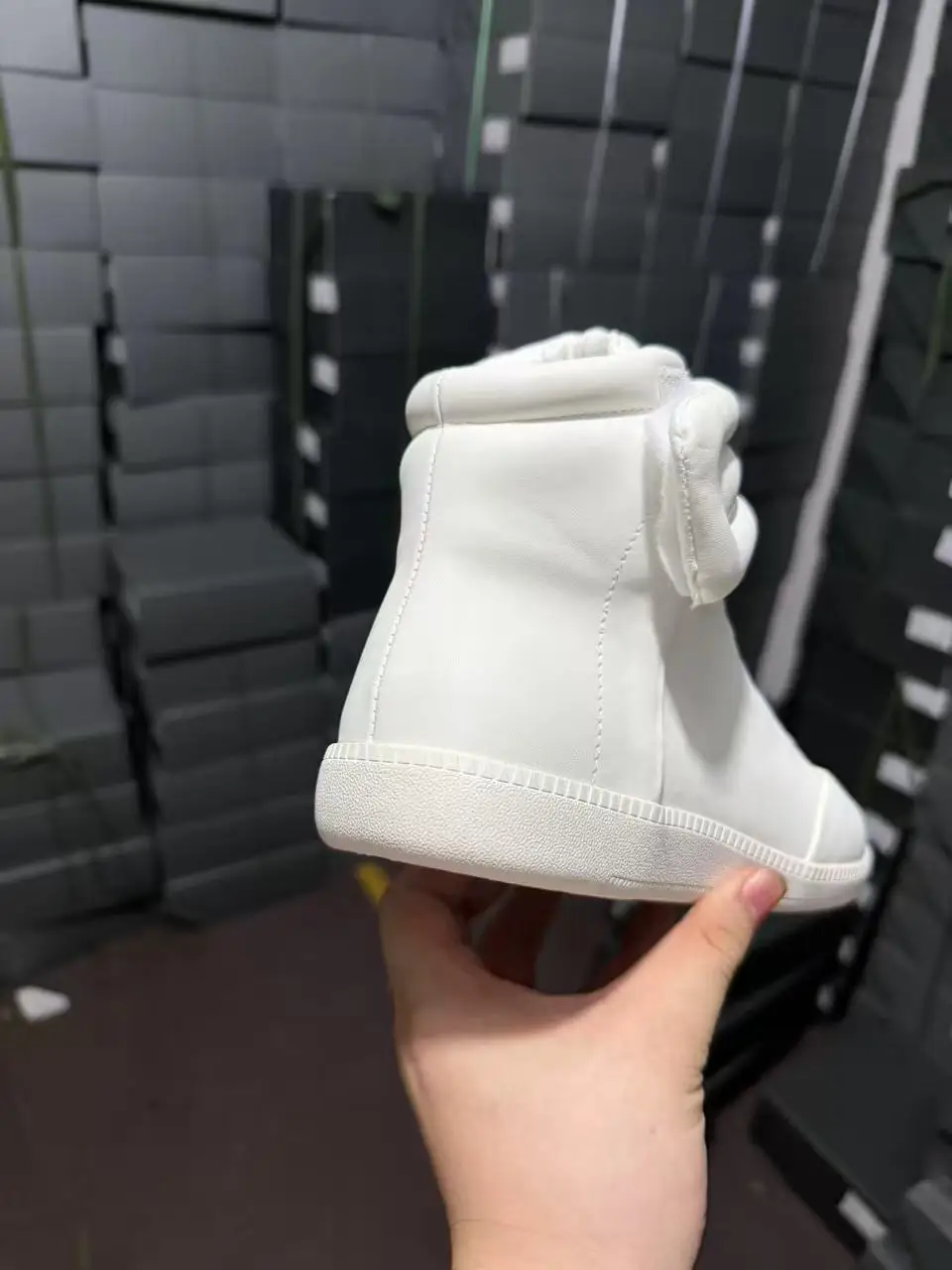 2026 Classic Versatile Leather Men's Youth Flat Casual Sports Retro New German Training Sneakers Luxury Shoes
