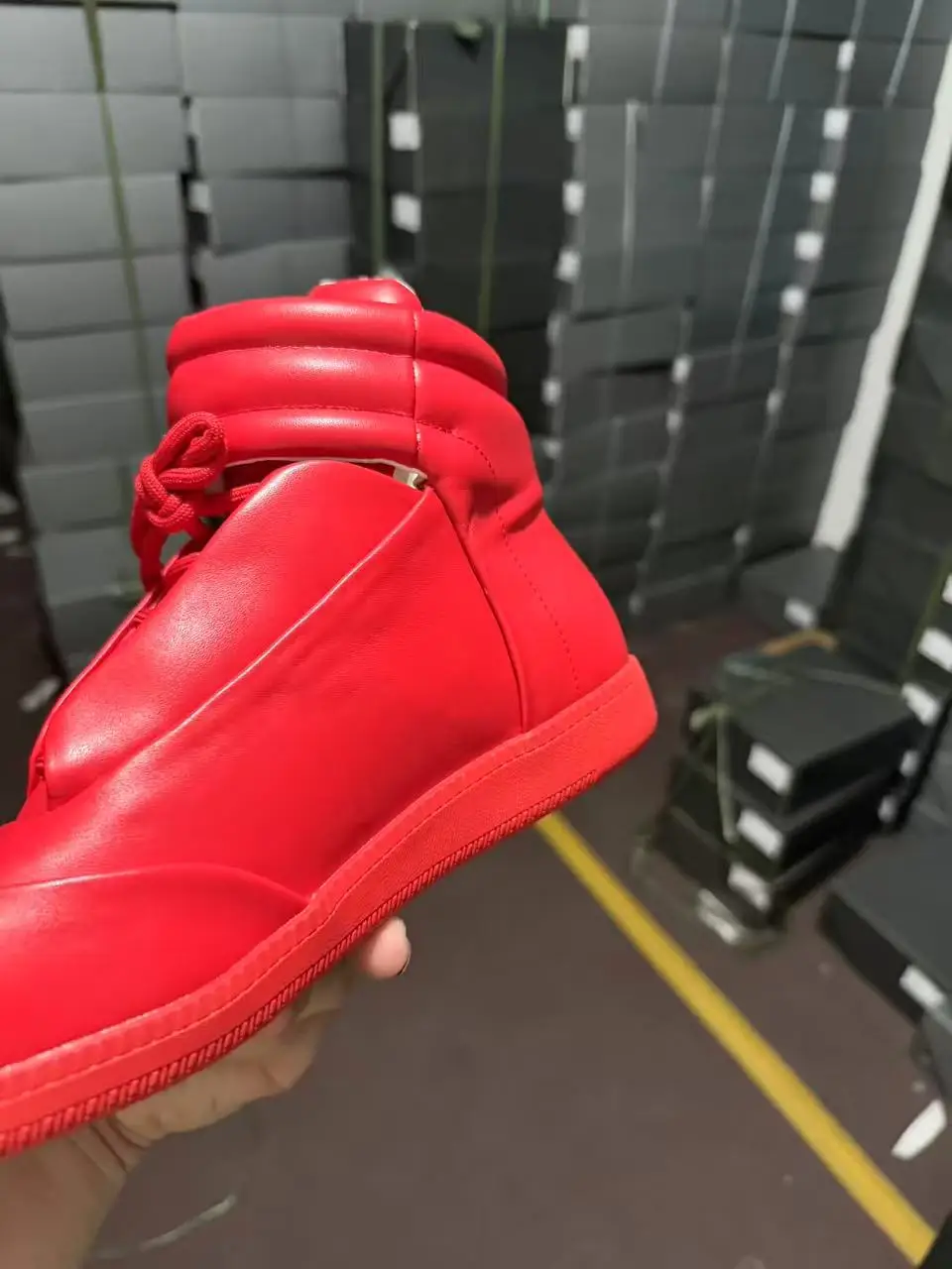 2026 Classic Versatile Leather Men's Youth Flat Casual Sports Retro New German Training Sneakers Luxury Shoes