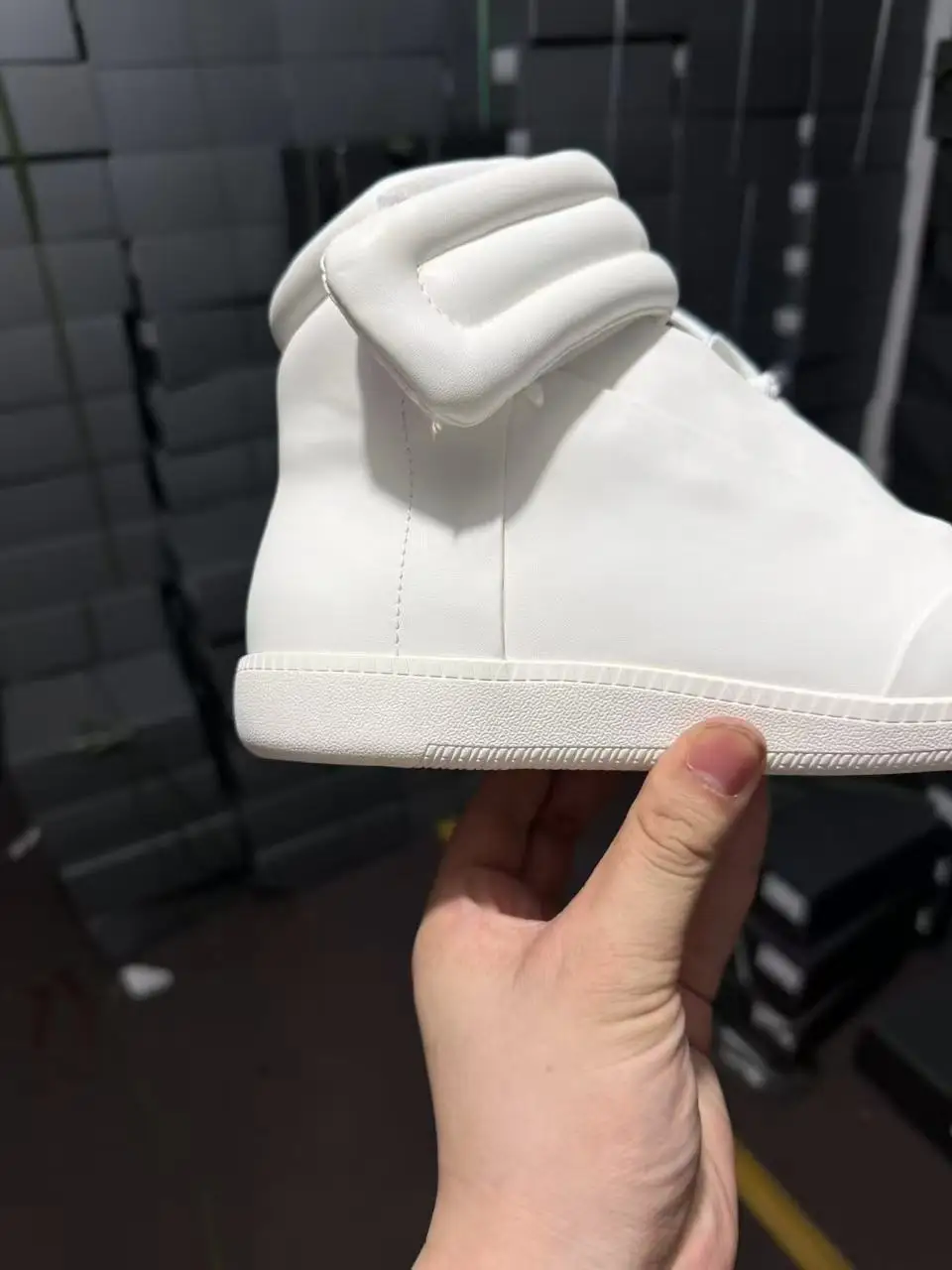 2026 Classic Versatile Leather Men's Youth Flat Casual Sports Retro New German Training Sneakers Luxury Shoes