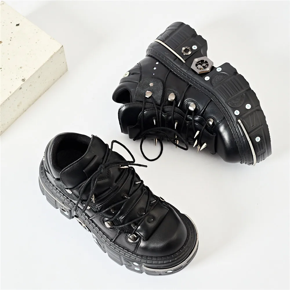 Punk Women Lace-Up Ankle Botas Mujer 2025 Rivet Metal Decoration Round Toe Thick Bottom Boots Woman Nightclub Rock Platform Shoe