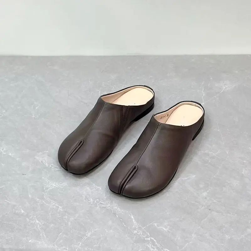 Careaymade-Handmade Genuine Leather Big Size Women's Slippers, Cowhide High-End Sense Niche Split Toe Flat Men's Slippers 35-45