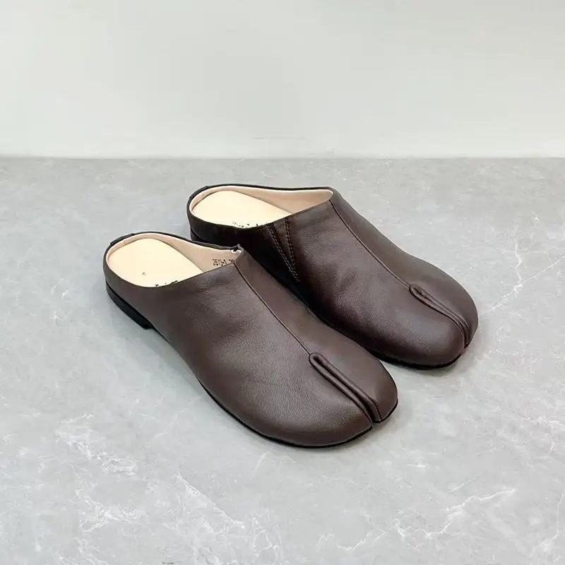 Careaymade-Handmade Genuine Leather Big Size Women's Slippers, Cowhide High-End Sense Niche Split Toe Flat Men's Slippers 35-45