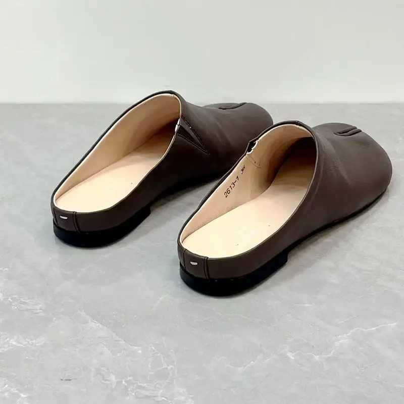 Careaymade-Handmade Genuine Leather Big Size Women's Slippers, Cowhide High-End Sense Niche Split Toe Flat Men's Slippers 35-45