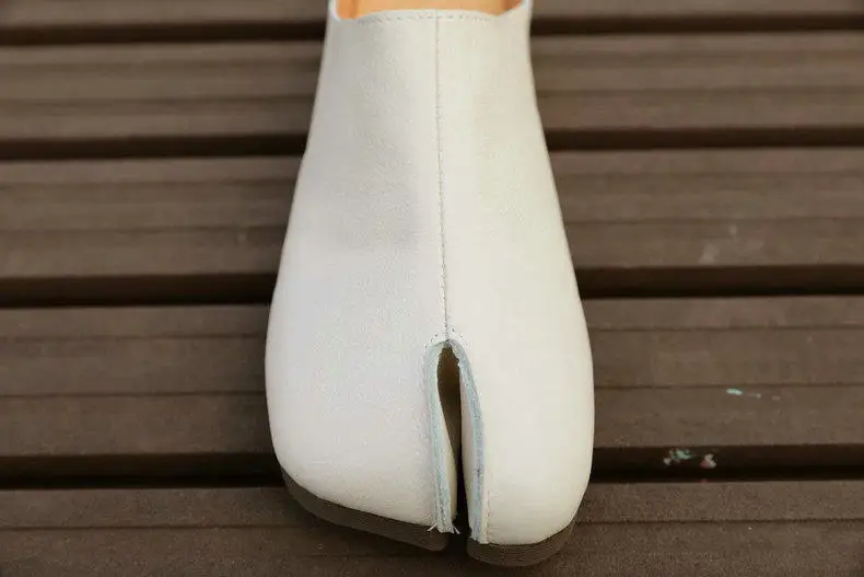 Careaymade-Handmade Genuine Leather Big Size Women's Slippers, Cowhide High-End Sense Niche Split Toe Flat Men's Slippers 35-45
