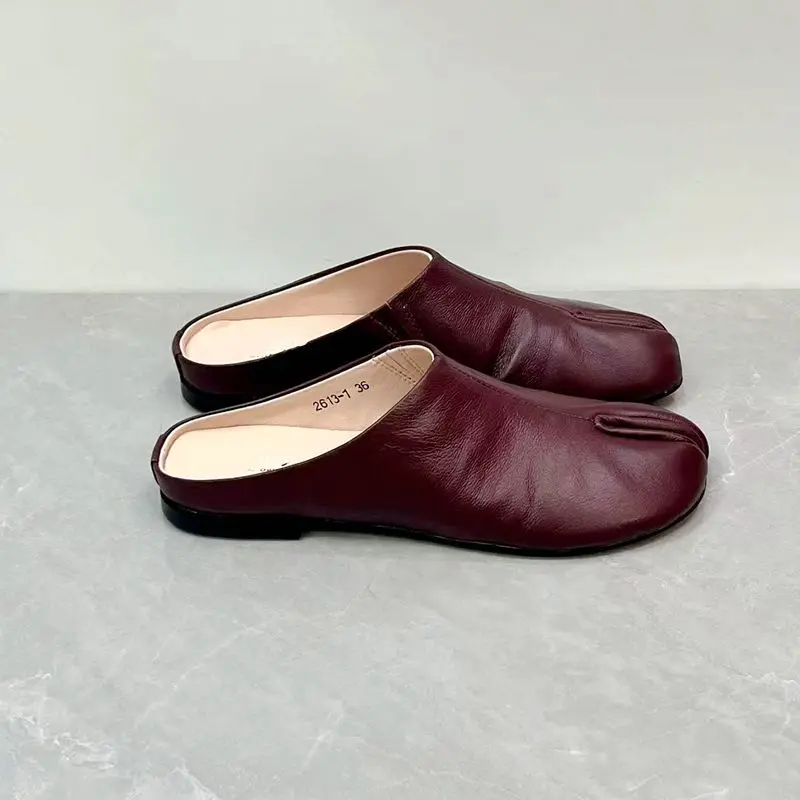 Careaymade-Handmade Genuine Leather Big Size Women's Slippers, Cowhide High-End Sense Niche Split Toe Flat Men's Slippers 35-45