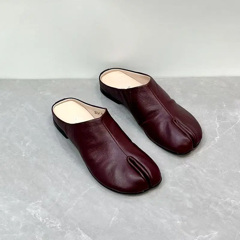 Careaymade-Handmade Genuine Leather Big Size Women's Slippers, Cowhide High-End Sense Niche Split Toe Flat Men's Slippers 35-45