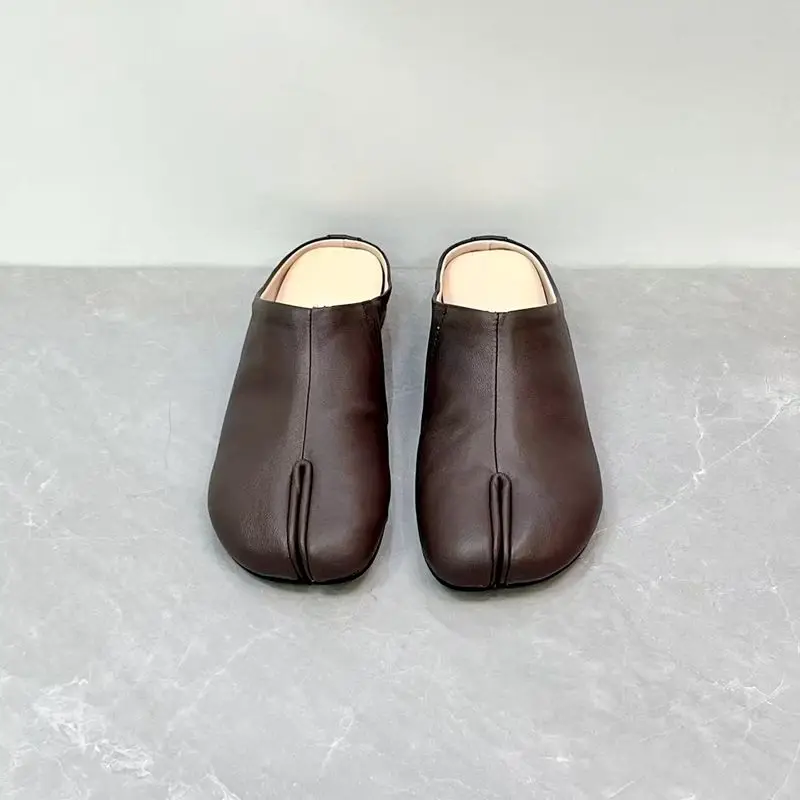 Careaymade-Handmade Genuine Leather Big Size Women's Slippers, Cowhide High-End Sense Niche Split Toe Flat Men's Slippers 35-45
