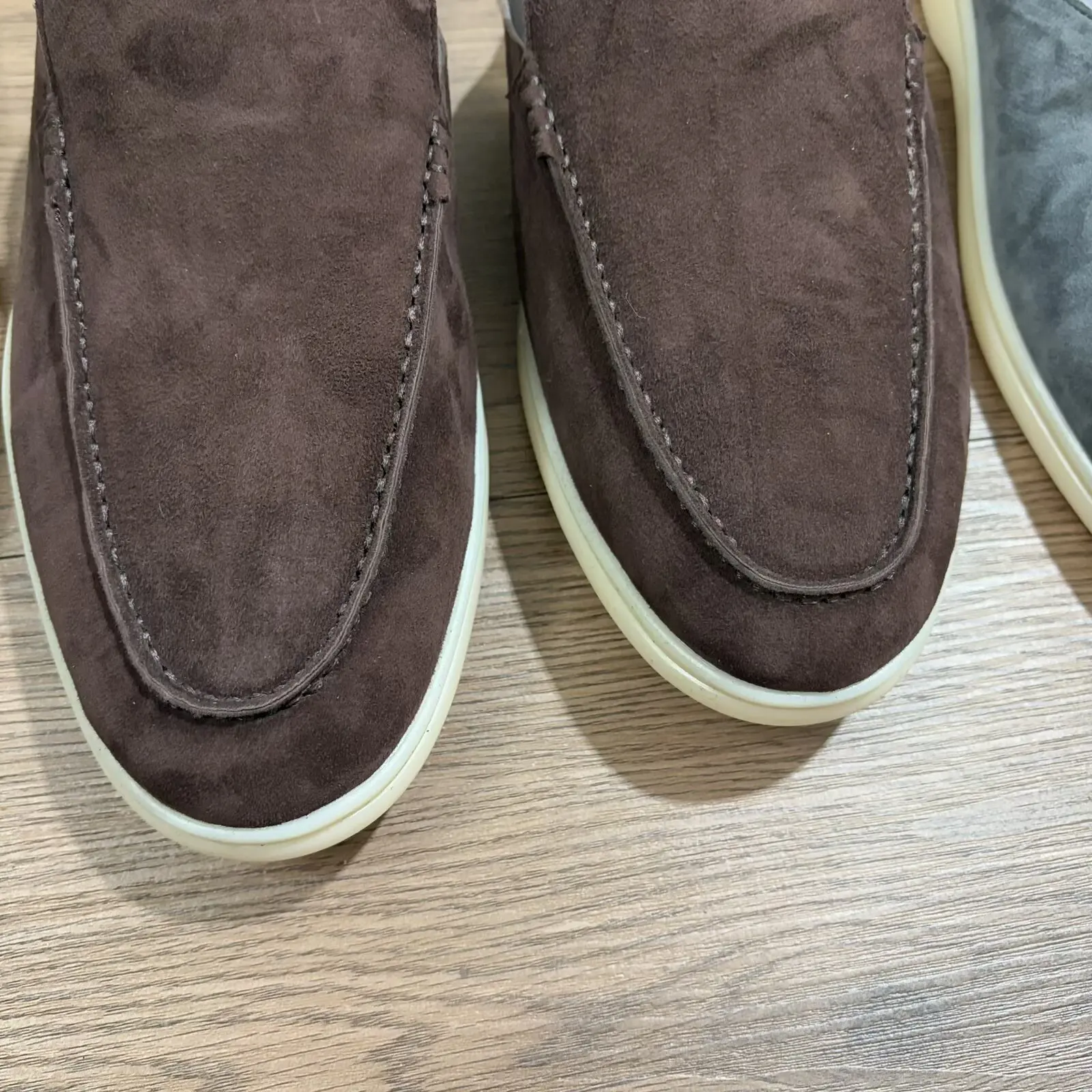 men All genuine leather Walking men's tassel loafers shoes summer Sheepskin Suede Colorful Loafers Casual
