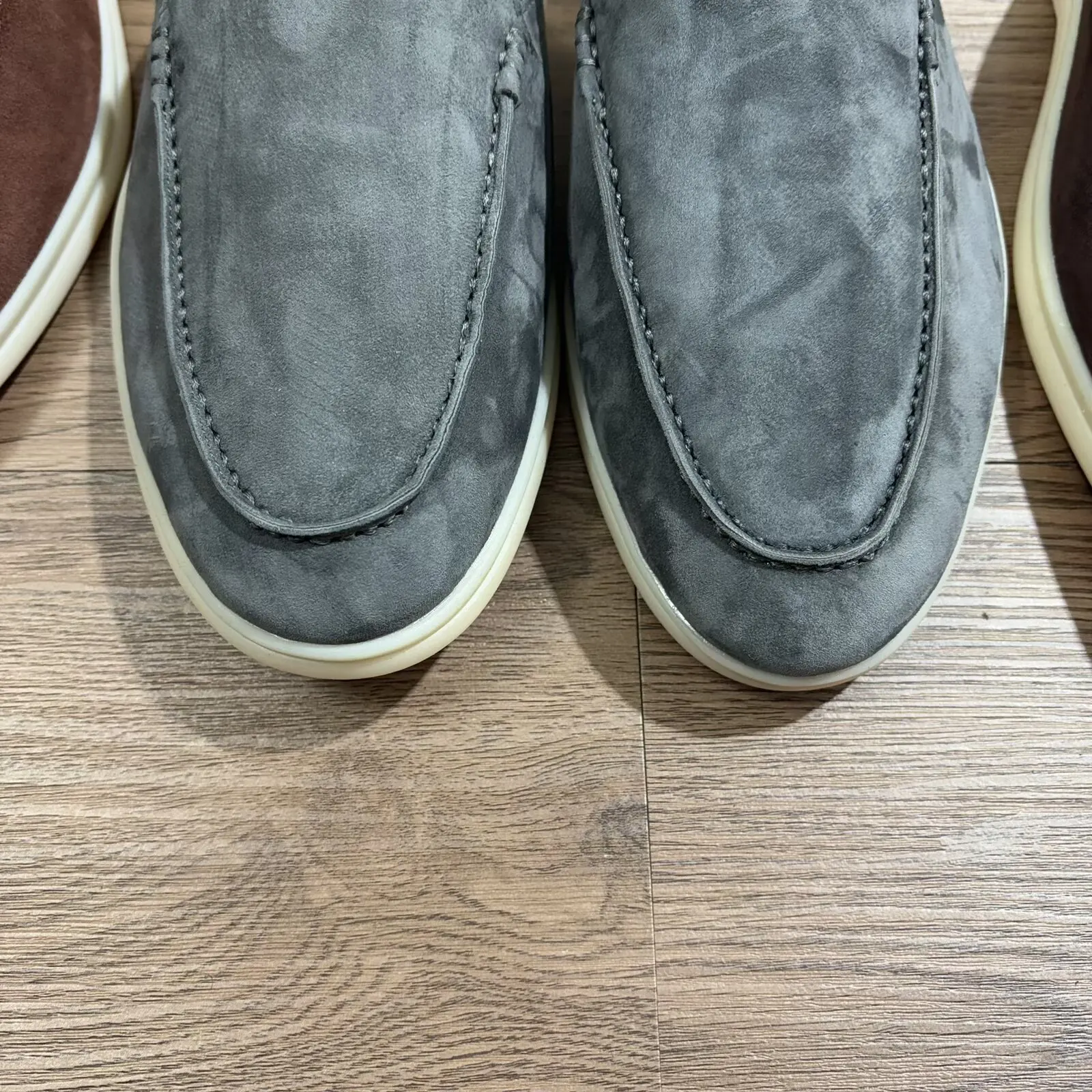 men All genuine leather Walking men's tassel loafers shoes summer Sheepskin Suede Colorful Loafers Casual