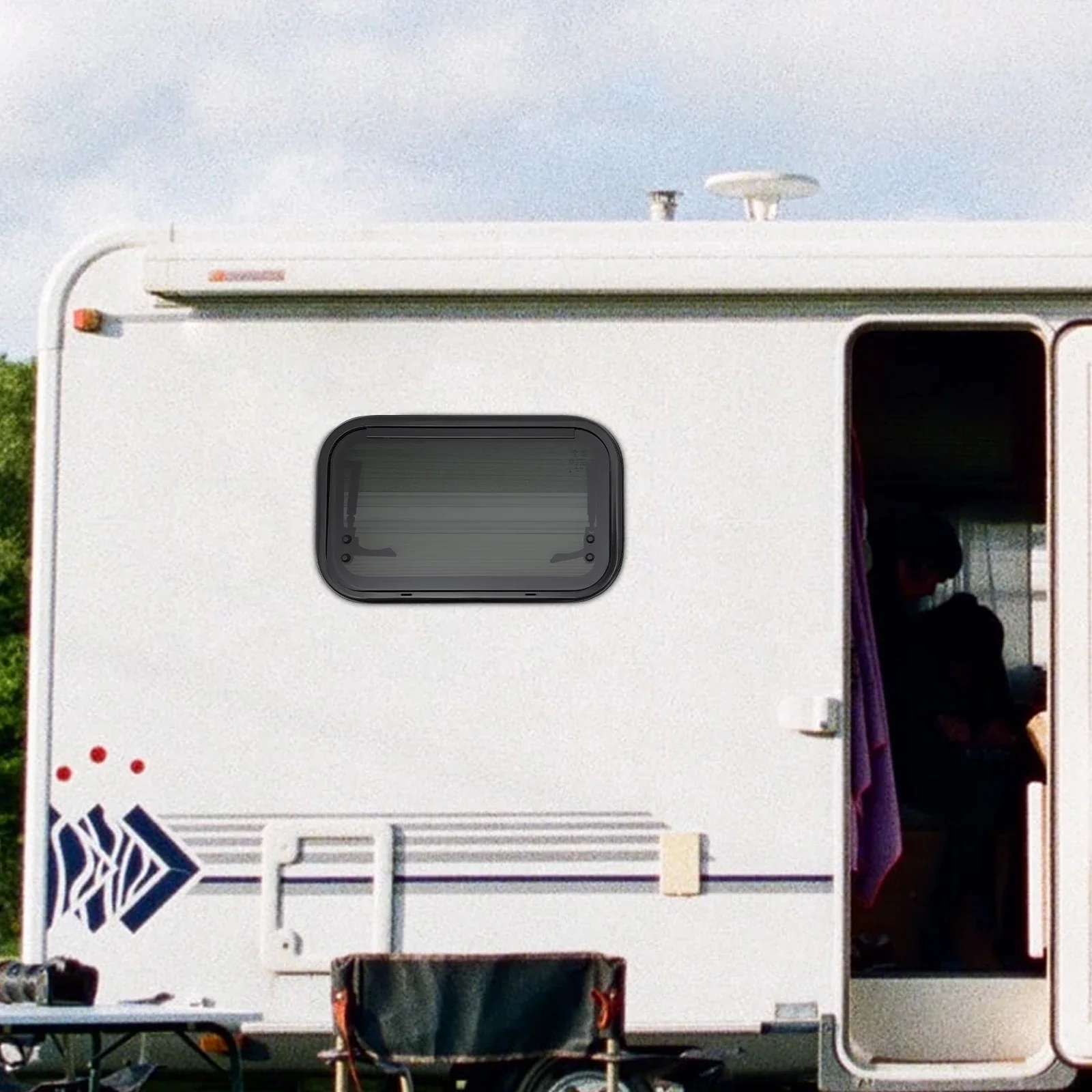 500x300mm RV Push Out Window with Rounded Corners and Straight Corners Tempered Glass RV Caravan Camper Windows With Screen
