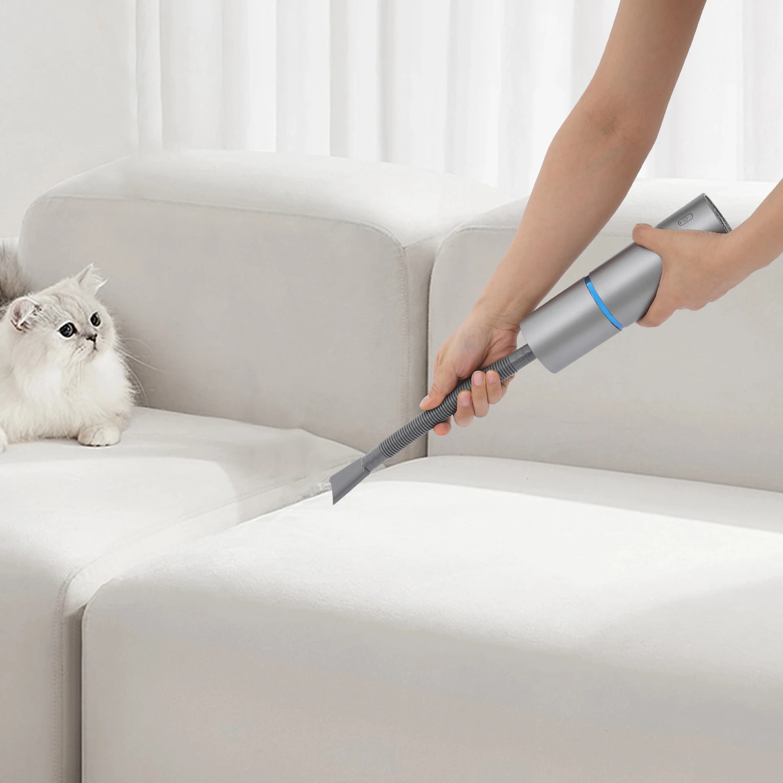 Portable Cordless Handheld Vacuum Cleaner Complete Accessories Home Use Car USB Rechargeable Mini Handheld Vacuum Air Duster