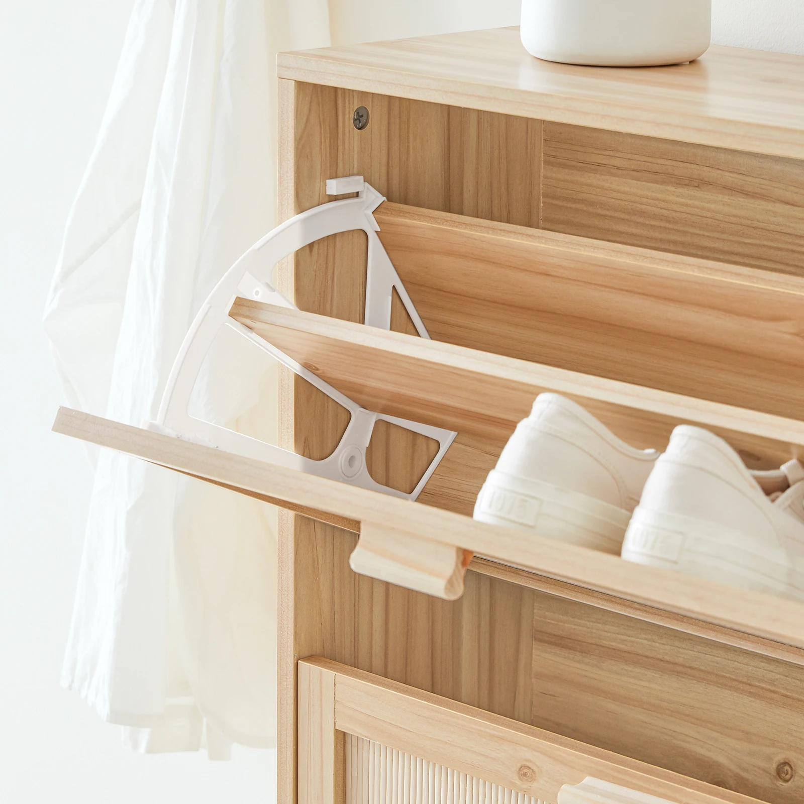 SoBuy shoe cabinet with 3 flaps, narrow shoe cabinet, shoe shelf, shoe rack with 6 shelves, natural chest of drawers, WDH 60x118x24cm