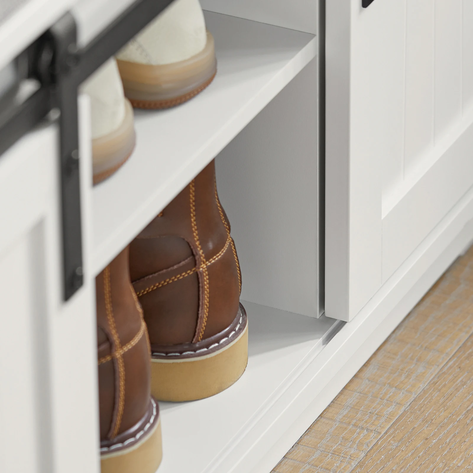SoBuy FSR133-W shoe bench with seat, storage bench, hallway bench with sliding doors, shoe chest, shoe rack