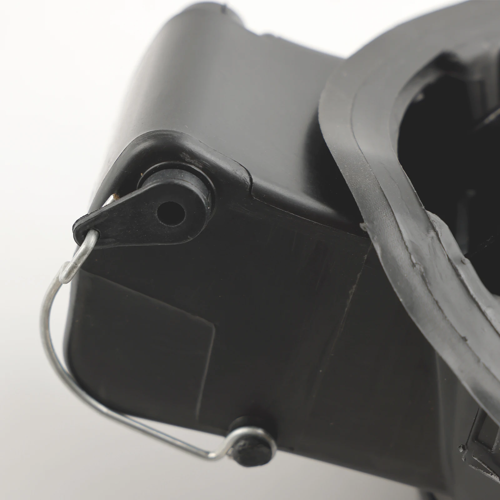 Artudatech Filler Pot Tank Flap Hinge Cover 51177069449 For BMW 1 Series E81 E87