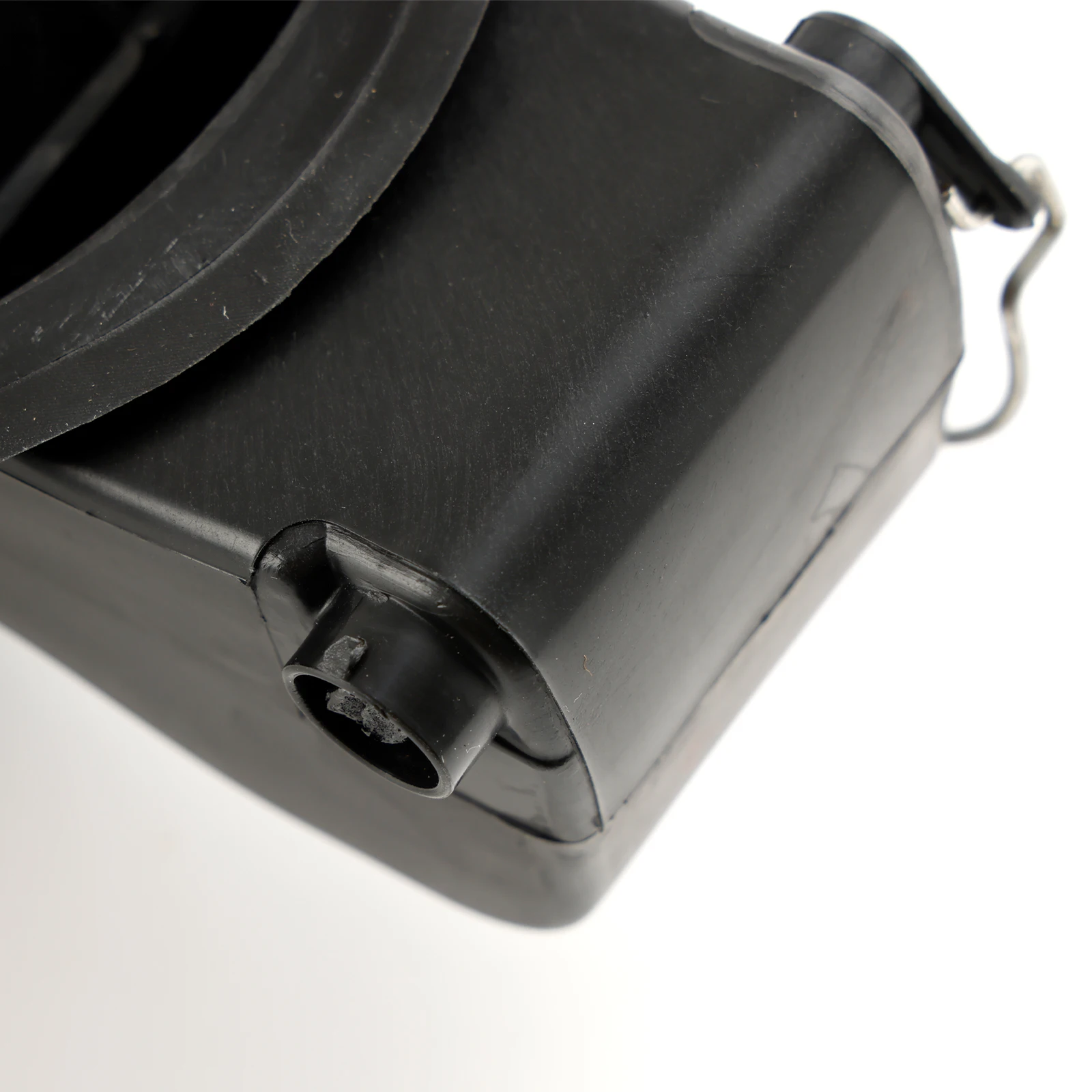 Artudatech Filler Pot Tank Flap Hinge Cover 51177069449 For BMW 1 Series E81 E87