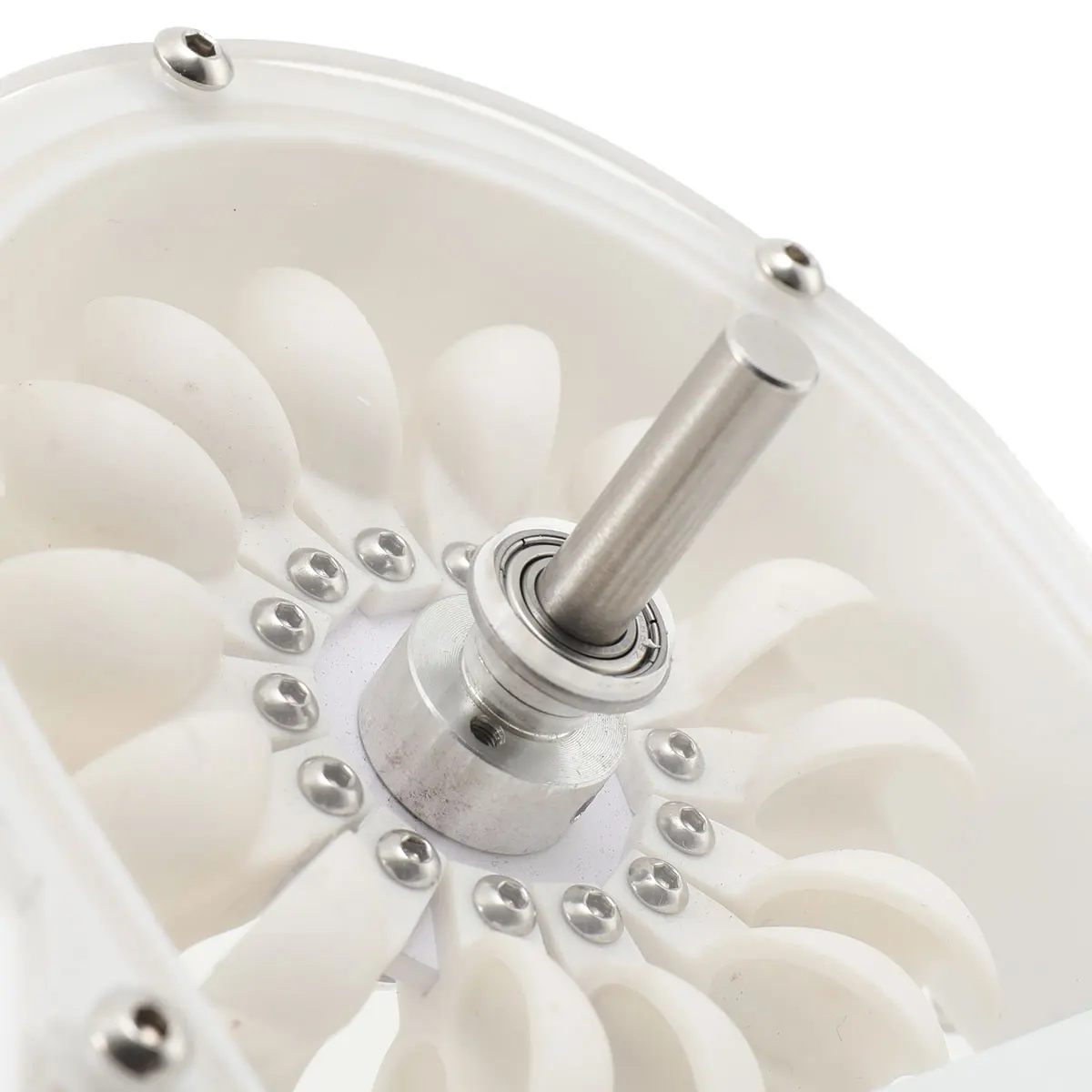 Pelton Water Power Generator 100–300 W 500–4000 RPM Wheel Impulse Pelton Turbine with Adapter to DIY Hydroelectric Generator