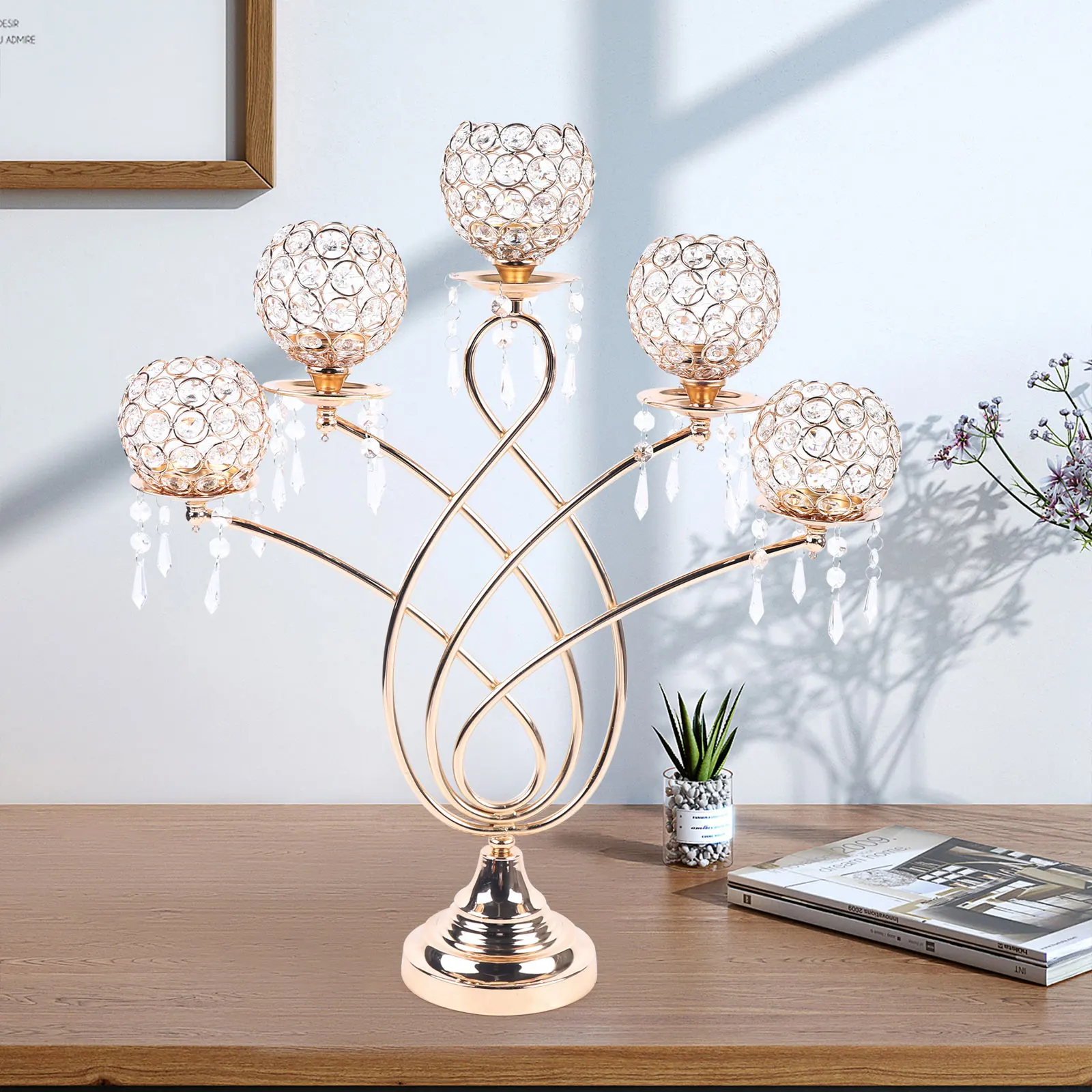 Crystal Decorative Candelabra Centerpiece 5-Arm Candlesticks Holder for Table Dining Table Home Decor Wedding Party Anniversary
