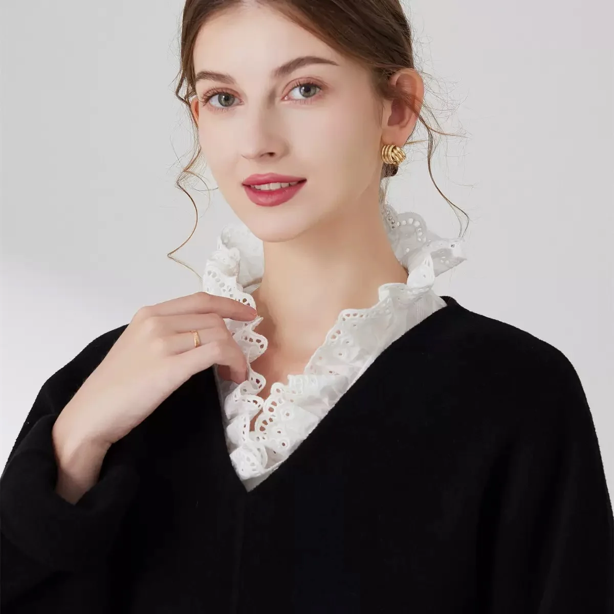 Fashion Half Shirt Style Fake Collar for Women Stand Detachable Collar Fake Girls Vintage Lace Ladies False Blouse Collar Decor