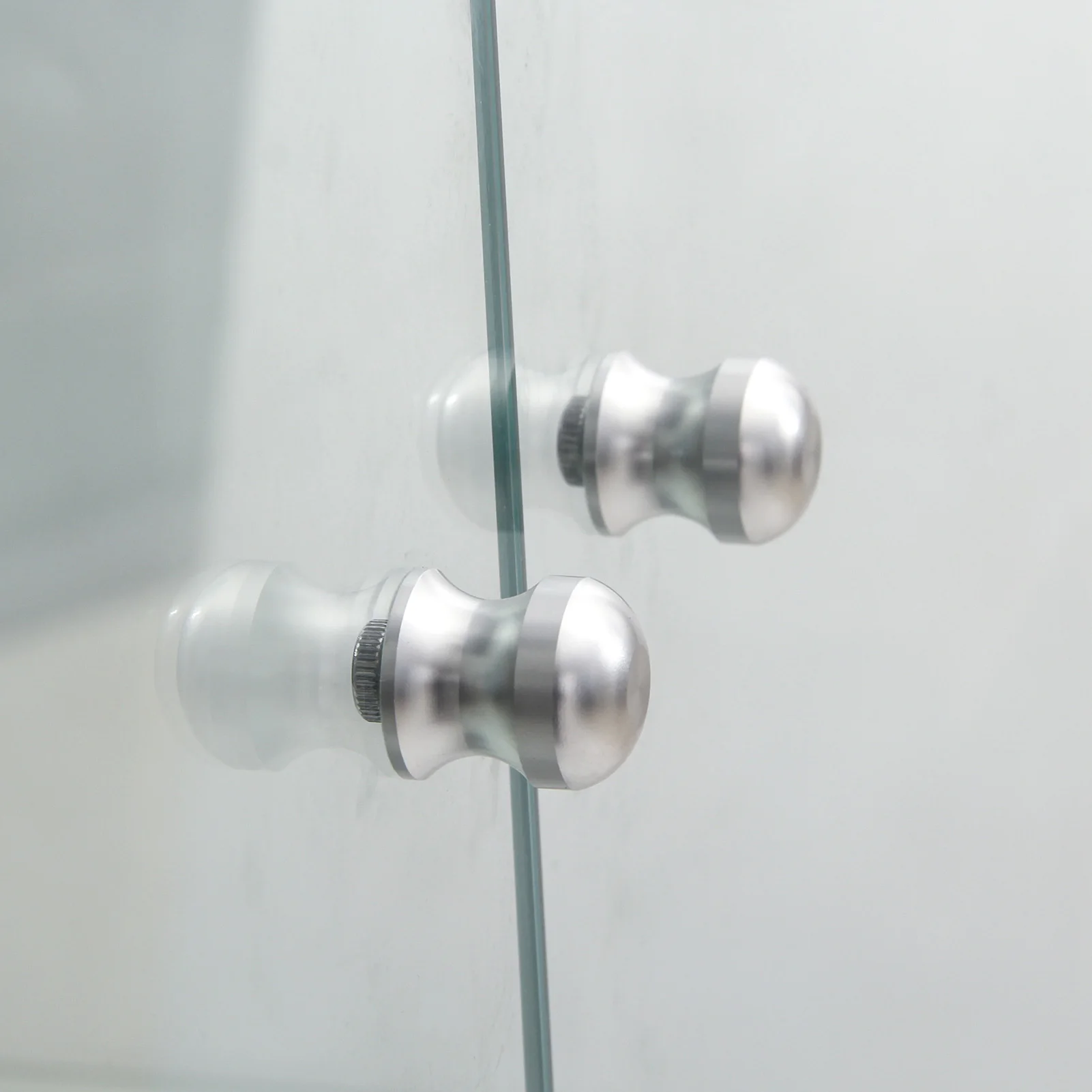 4-layer glass glass cabinet, glass cabinet with LED living room, modern glass Collection cabinet, glass cabinet, with mirror rear panel