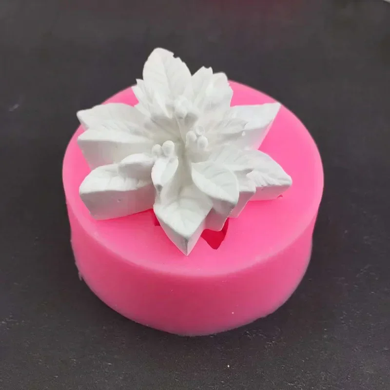 3D Holly Leaf Silicone Mold Cake Baking Christmas Decoration Chocolate Soap Red Fruit Flower Fondant Mould Kitchen Baking Tools