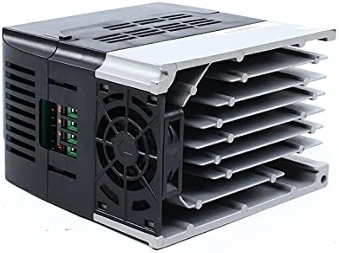 220V/380V 1.5KW/2.2KW Speed Controller Frequency Converter 1/3Phase Frequency Driver