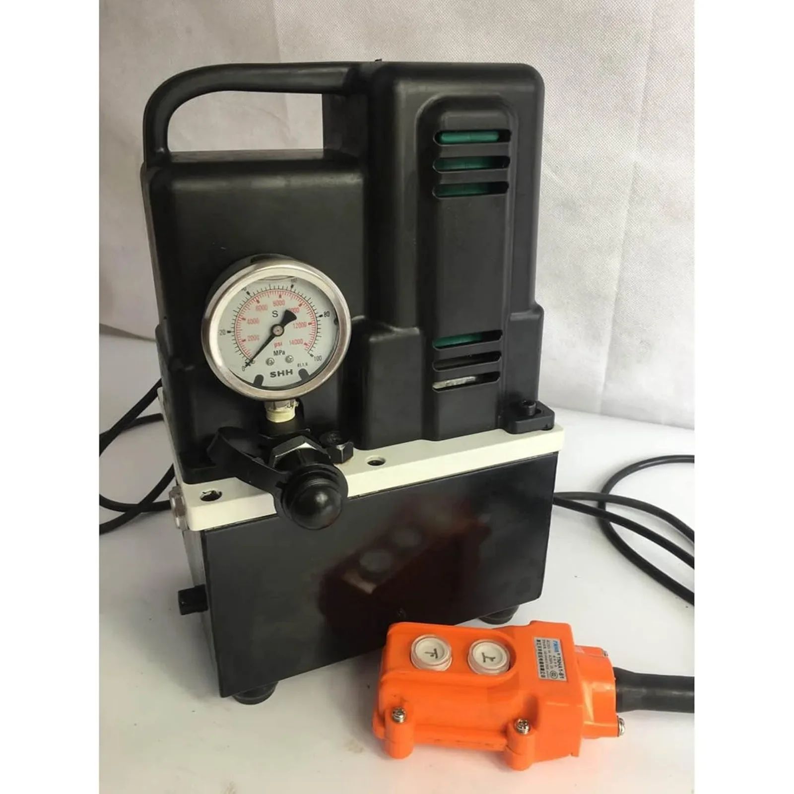 1.2KW 70Mpa Electrohydraulic Magnet Single Acting Valve 220V Electric High Pressure Driven Hydraulic Pump Portable Electric Pump
