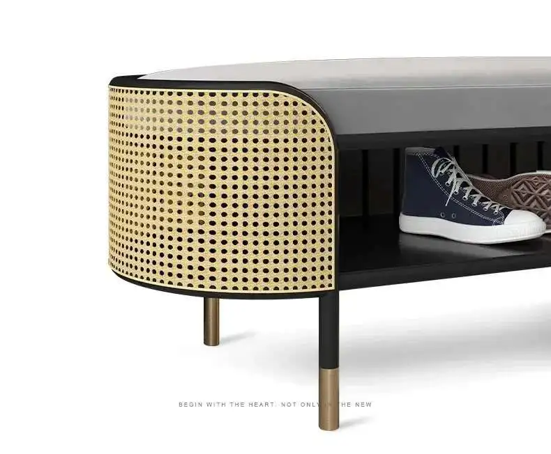 Modern Simple Ottoman for Entrance Hall Long Hollow with Cushion Stools Light Luxury Metal Household Hallway Ottoman for Hotel H