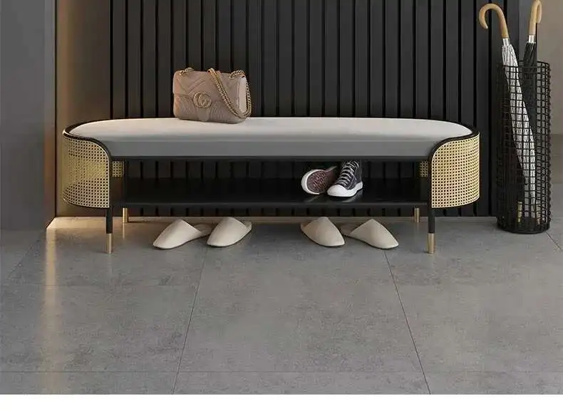 Modern Simple Ottoman for Entrance Hall Long Hollow with Cushion Stools Light Luxury Metal Household Hallway Ottoman for Hotel H