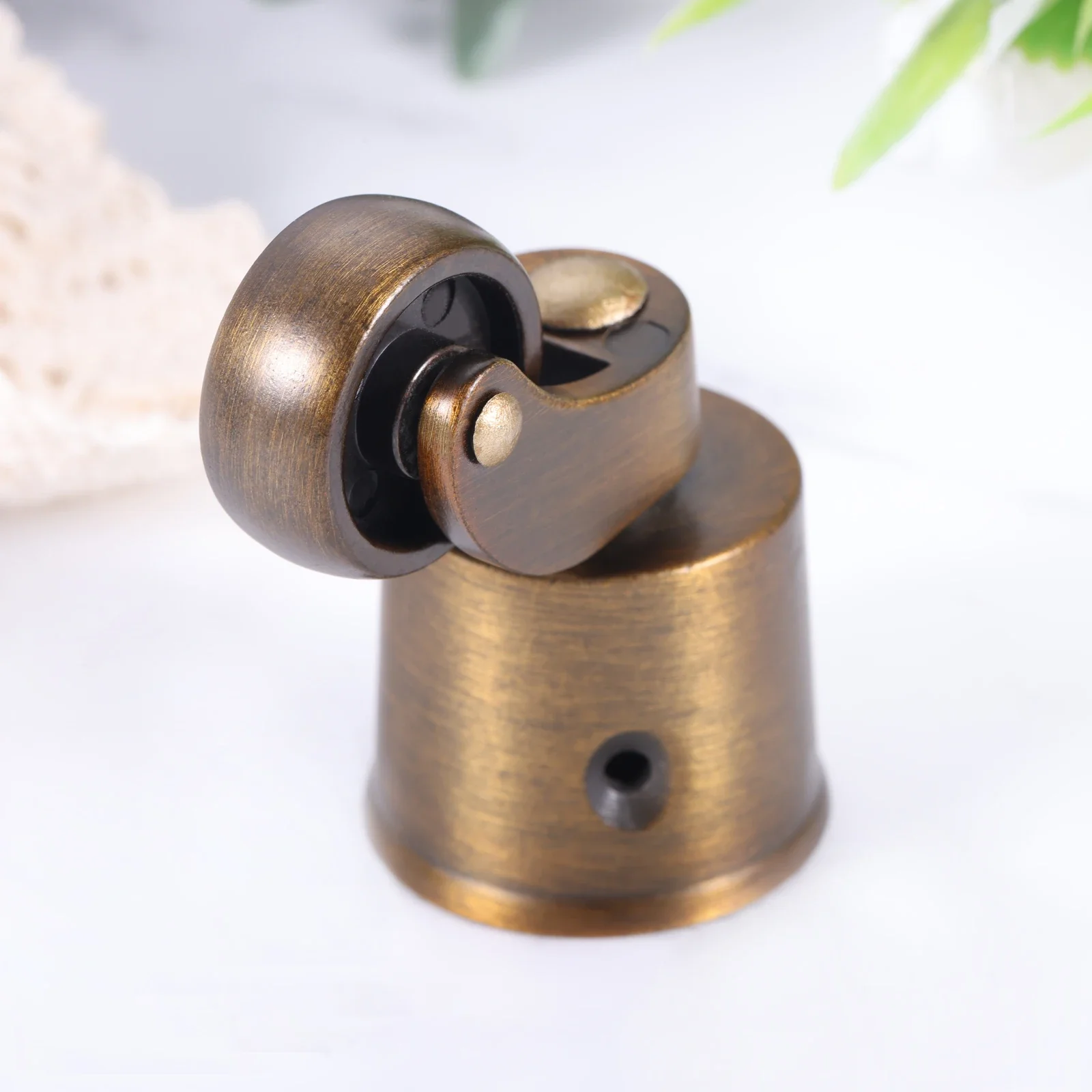 4pcs/set Retro Furniture Casters Antique Brass Swivel Wheels Zinc Alloy Reduce Noise Vintage Matte Brushed Surface 27mm Diameter