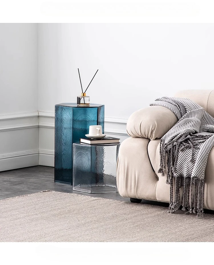 Nordic Light Luxury Glass Coffee Table Living Room Simple Modern Small Apartment Bedside Coffee Table Decoration Ornaments