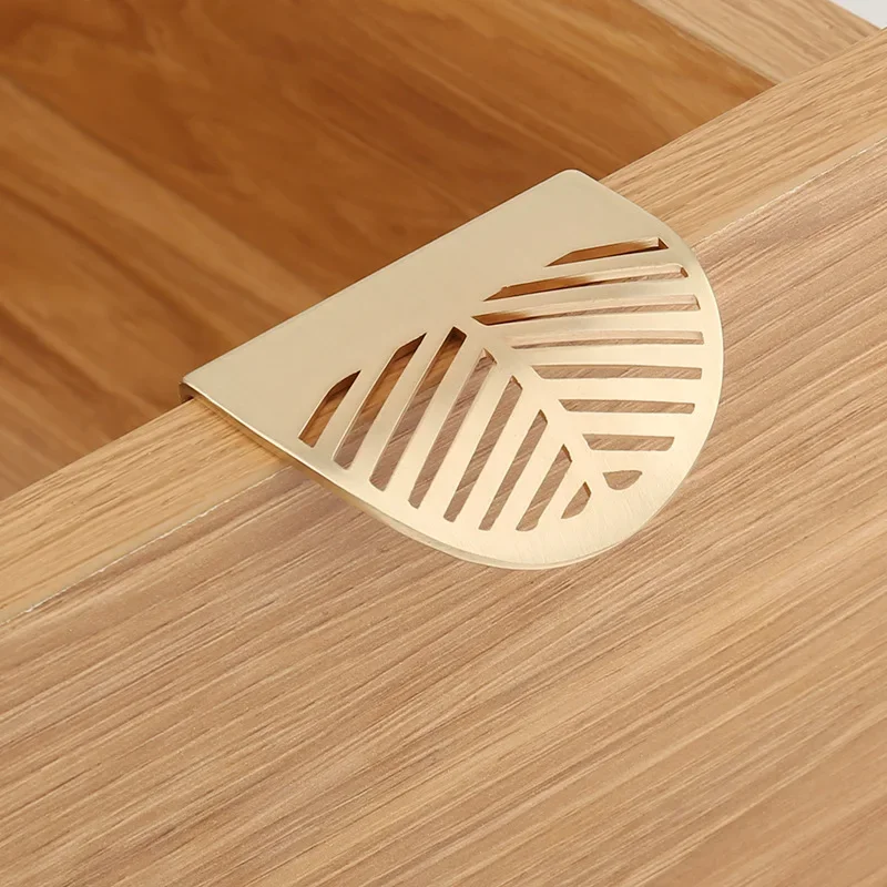 New Leaf-shaped Modern Furniture Drawer Brass Handles Furniture Wardrobe Drawer Knob Brass Door Handles Wholesale